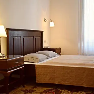 In Historical Building With Free Private Parking Апартаменты