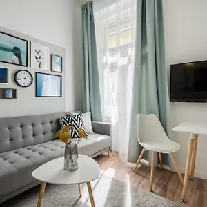 A13- Boutique Apartments, Location, By Bqa Апартаменты
