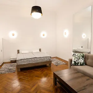  Apartamento Chain Bridge Center Dorothea